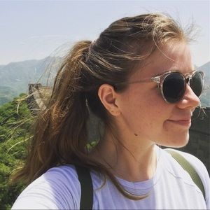 Meet your Posher, Emma